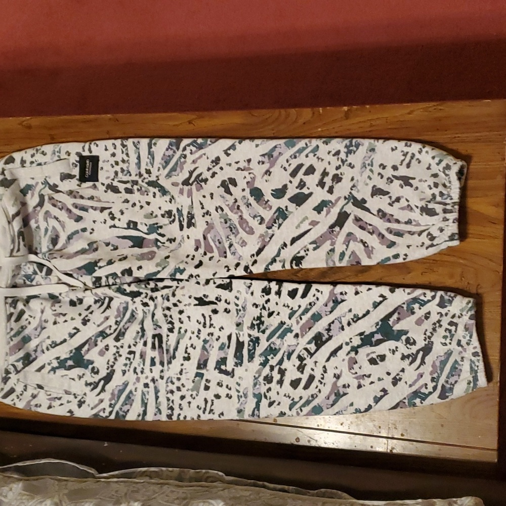 Calvin Klein Sweatpants Size L. Perfect condition